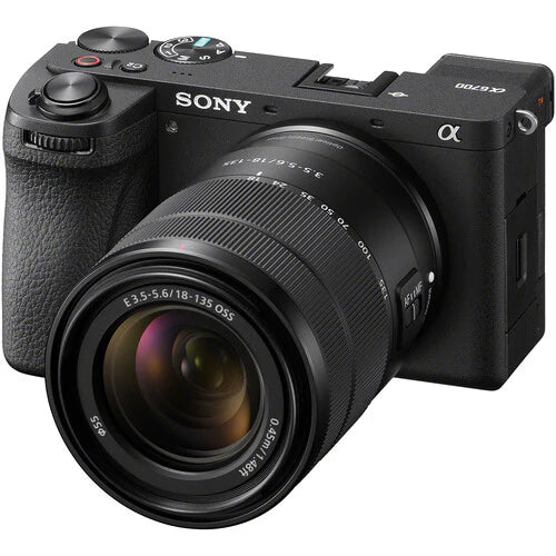 Sony A6700 18-135