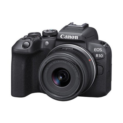 Canon EOS R10 with 18-45